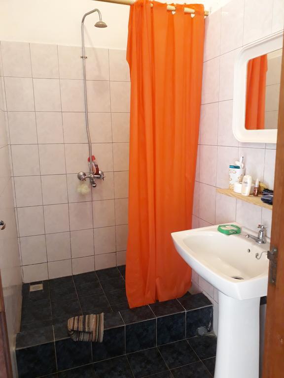 Allamanda Apartments - 100M Bain Boeuf Beach 외부 사진