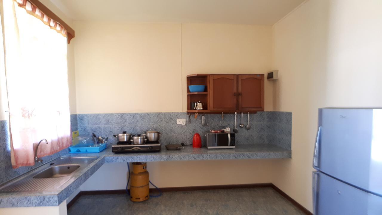 Allamanda Apartments - 100M Bain Boeuf Beach 외부 사진
