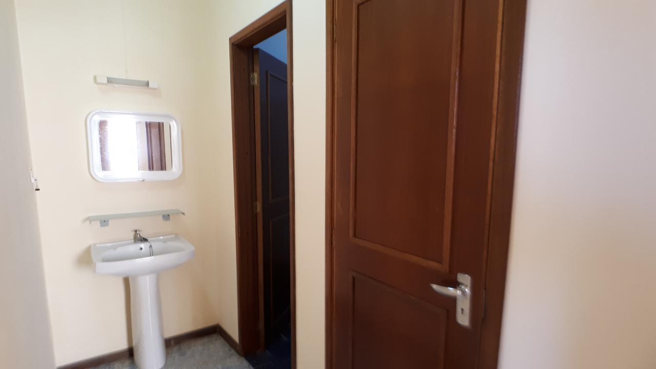 Allamanda Apartments - 100M Bain Boeuf Beach 외부 사진